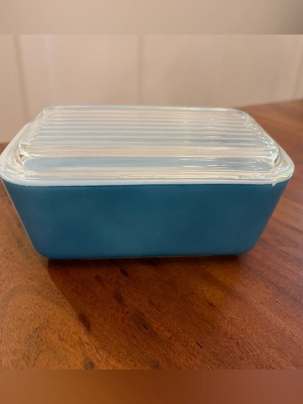 Vintage Pyrex 502 Blue Turquoise Refrigerator Dish 1.5 Pint with 502-C Lid READ